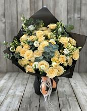 Букет цветов из:  Розы и Лизиантусы #REPLACE_PRED# Комсомольское Чувашия