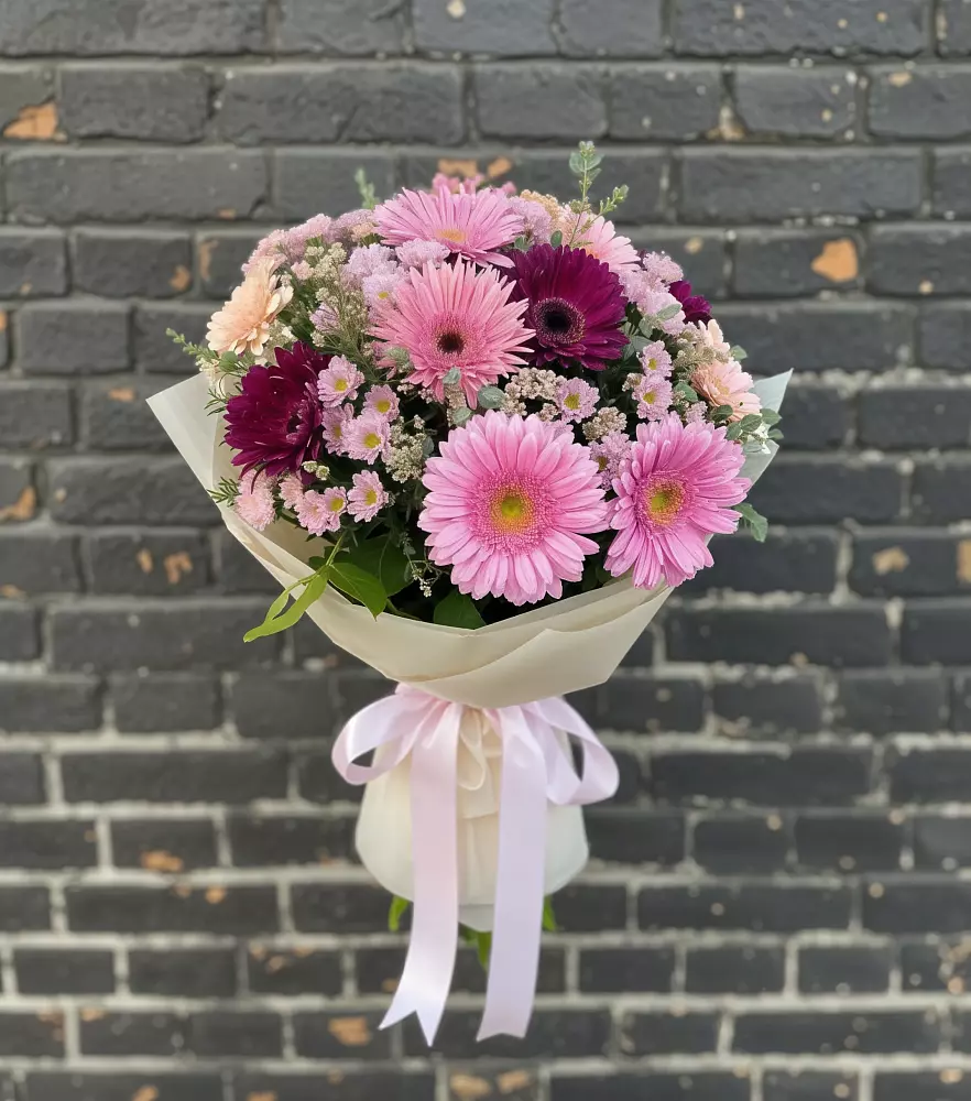 Букет цветов из: Герберы и Хризантемы в Комсомольское Чувашия