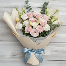 Букет цветов из:  Лизиантусы в Комсомольское Чувашия