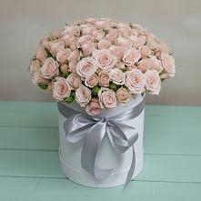 Цветочная композиция из Розы в шляпной коробке в Комсомольское Чувашия