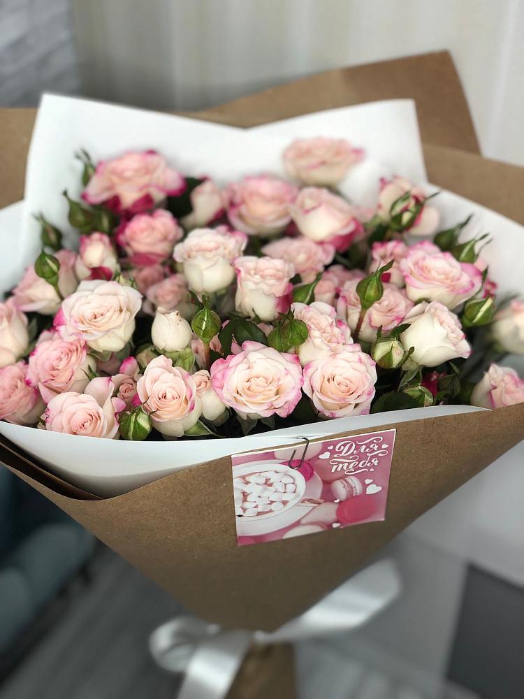 Букет цветов из: Розы в Комсомольское Чувашия