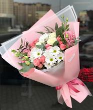Букет цветов из:  Розы, Лизиантусы и Хризантемы в Комсомольское Чувашия