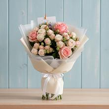 Букет цветов из:  Розы в Комсомольское Чувашия