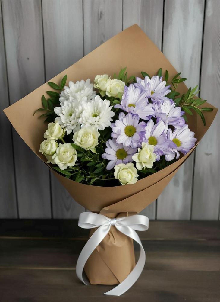 Букет цветов из: Хризантемы и Розы в Комсомольское Чувашия