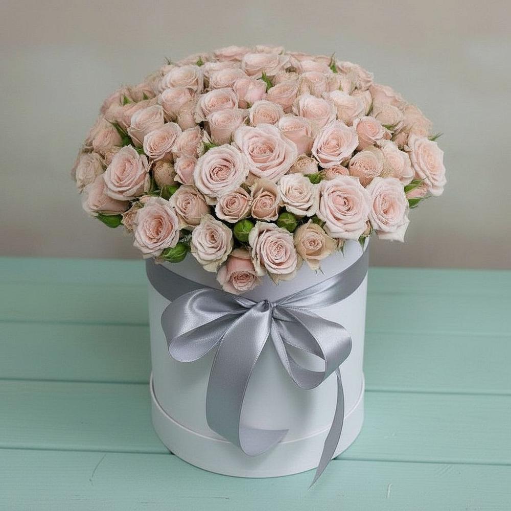 Цветочная композиция из Розы в шляпной коробке в Комсомольское Чувашия